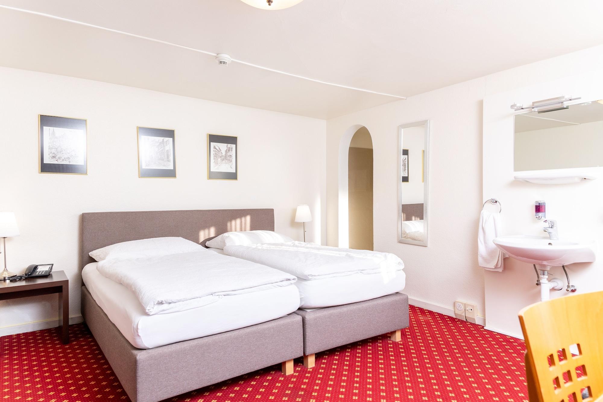 Hotel Rheinfelderhof Basel Exterior photo